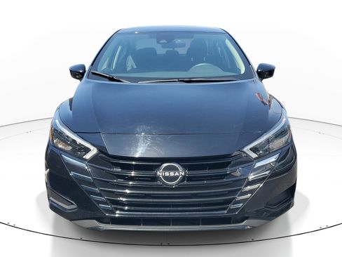 Used 2025 Nissan Versa SV FWD image 2