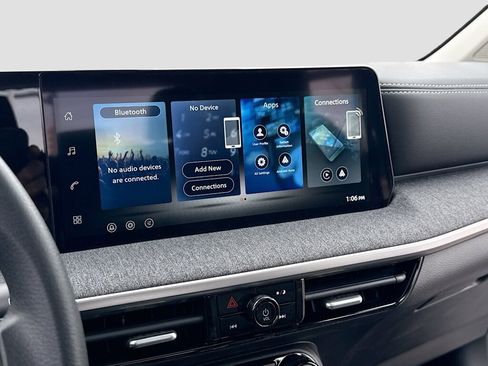 New 2026 Nissan Kicks SV image 9