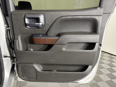 Used 2017 GMC Sierra 1500 SLT image 40