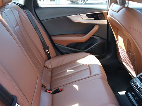 Used 2022 Audi A4 2.0T Premium Plus w/ Premium Plus Package AWD/4WD image 26