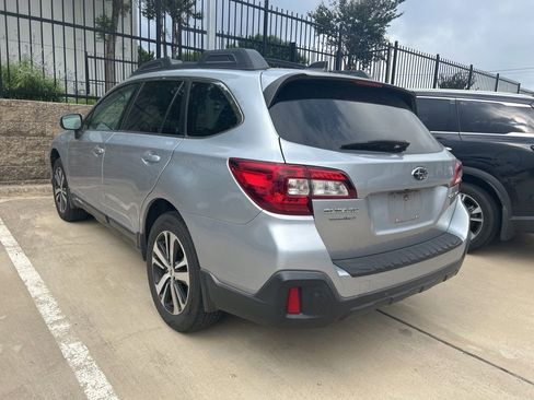 Used 2019 Subaru Outback 2.5i Limited w/ Popular Package #2 AWD/4WD image 5
