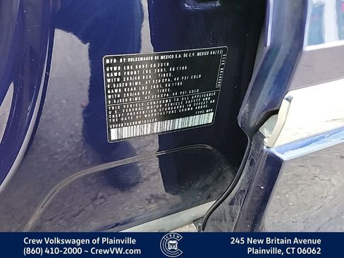 Certified 2022 Volkswagen Tiguan SEL R-Line image 35