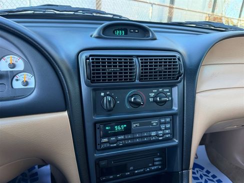 Used 1997 Ford Mustang Cobra image 38
