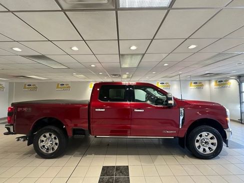 Used 2025 Ford F250 King Ranch w/ Chrome Package image 3