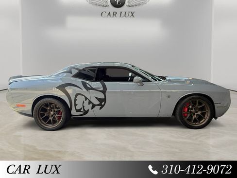 Used 2020 Dodge Challenger SRT Hellcat w/ Driver Convenience Group RWD image 6
