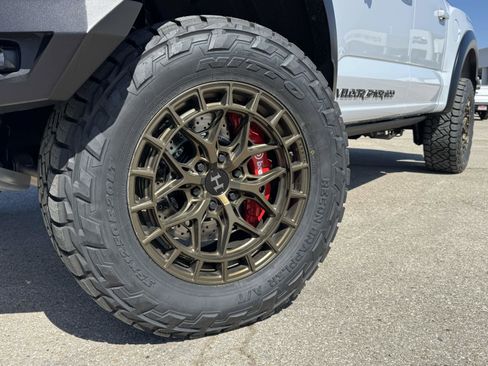 New 2025 Ford F150 Raptor AWD/4WD image 3
