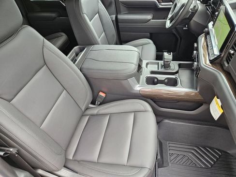 New 2026 Chevrolet Silverado 1500 LT Trail Boss w/ LT Trail Boss Premium Package AWD/4WD image 17