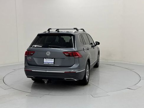 Used 2021 Volkswagen Tiguan SEL w/ 3-Row Tiguan MDO Package image 5
