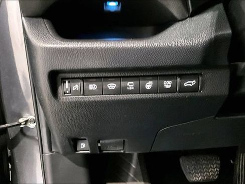 Used 2023 Toyota RAV4 XSE AWD/4WD image 47