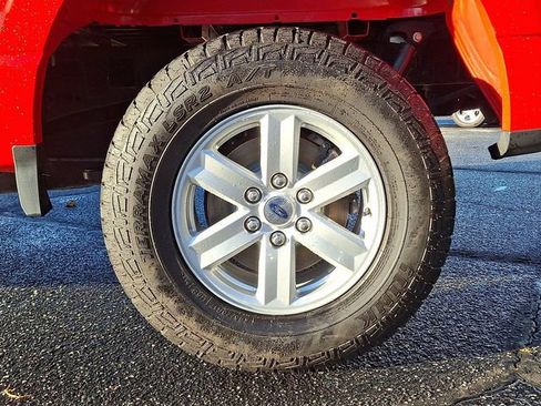 Used 2023 Ford F150 XLT image 8