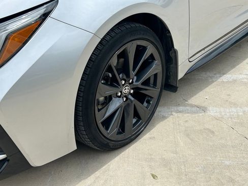 Used 2023 Toyota Corolla SE FWD image 9