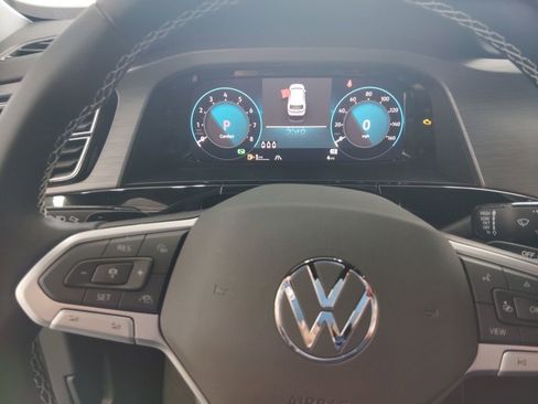 New 2026 Volkswagen Atlas Cross Sport SE AWD/4WD image 9