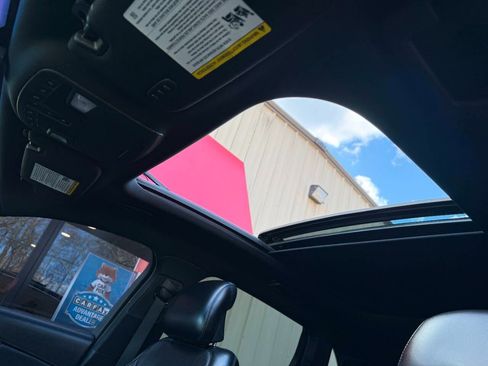 Used 2016 Lincoln MKX Reserve w/ Climate Package image 33