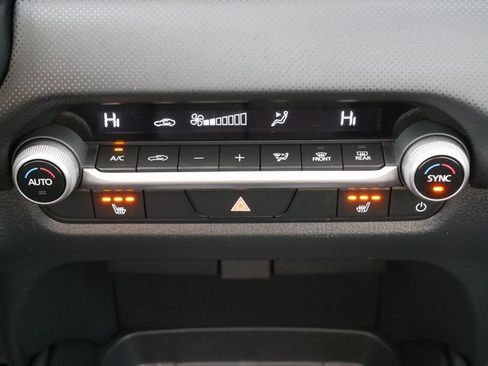 Used 2025 MAZDA CX-50 AWD 2.5 S w/ Preferred Package image 18