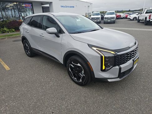 New 2026 Kia Sportage S image 9