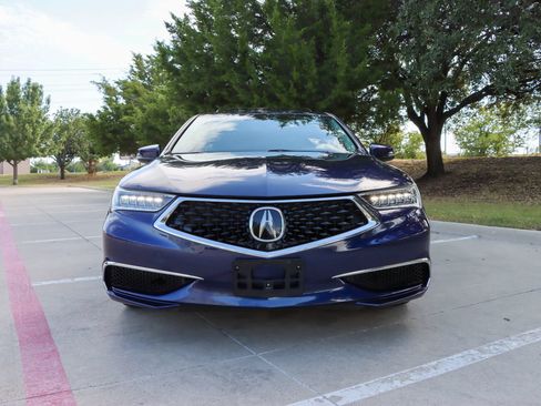 Used 2019 Acura TLX V6 FWD image 2