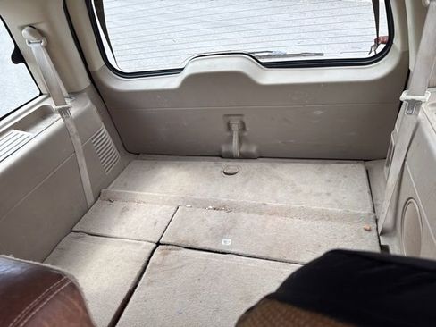 Used 2005 Ford Expedition Eddie Bauer image 18