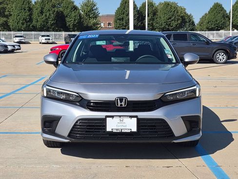 Used 2023 Honda Civic LX image 3
