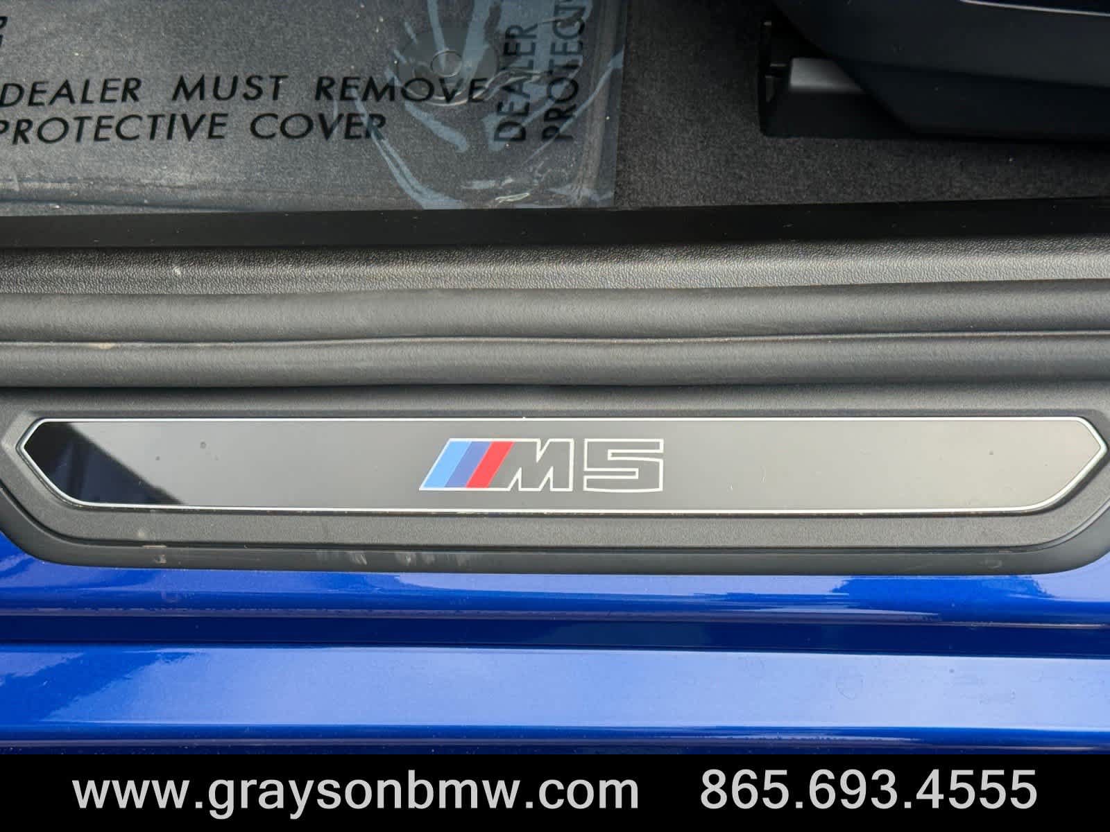 Used 2025 BMW M5 w/ Carbon Package AWD/4WD image 15