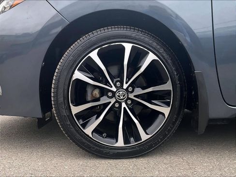 Used 2017 Toyota Corolla XSE w/ Carpet Mat Package (TMS) image 7