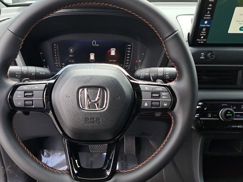 New 2026 Honda Pilot Sport image 25