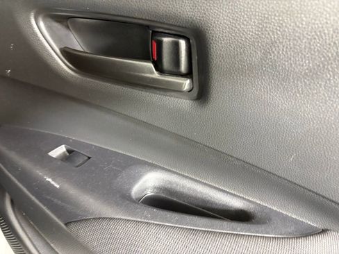 Used 2023 Toyota Corolla LE FWD image 36