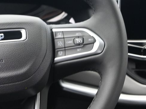 New 2026 Jeep Compass Limited image 21