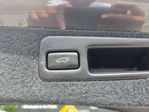 Used 2010 Lexus RX 350 2WD w/ Premium Pkg image 34