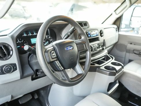 Used 2023 Ford E-450 and Econoline 450 Super Duty w/ Motorhome Prep Package RWD image 41