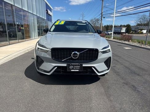 Certified 2025 Volvo XC60 B5 Plus AWD/4WD image 7