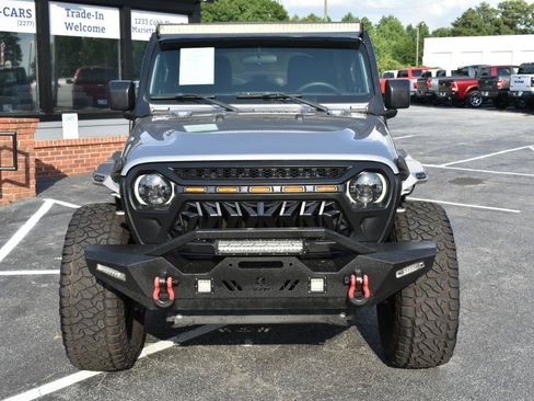 Used 2018 Jeep Wrangler Unlimited Sport AWD/4WD image 3