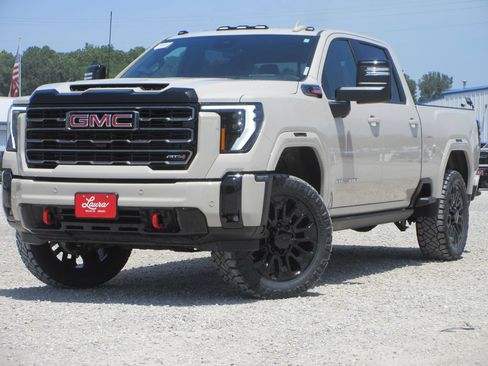 New 2026 GMC Sierra 2500 AT4 w/ AT4 Premium Plus Package AWD/4WD image 9