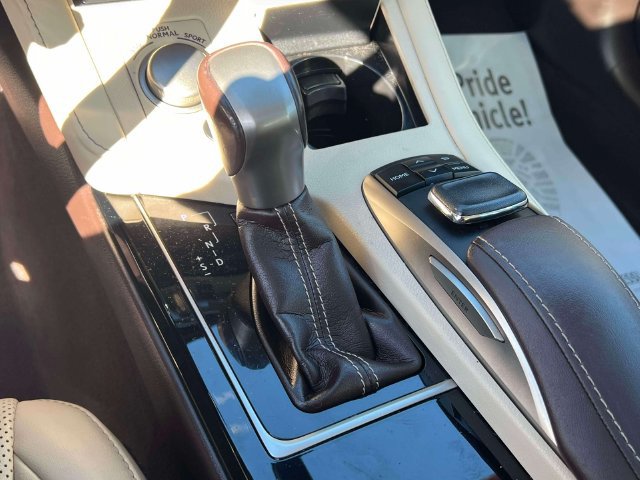 Used 2017 Lexus ES 350 w/ Navigation System Package FWD image 31