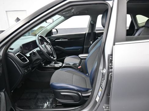 Used 2024 Kia Seltos S FWD image 11