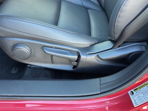 Used 2025 MAZDA MAZDA3 s image 14