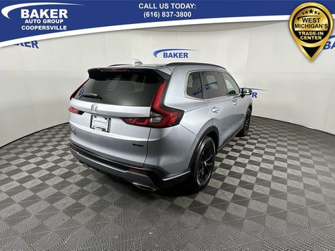Used 2023 Honda CR-V Sport image 9