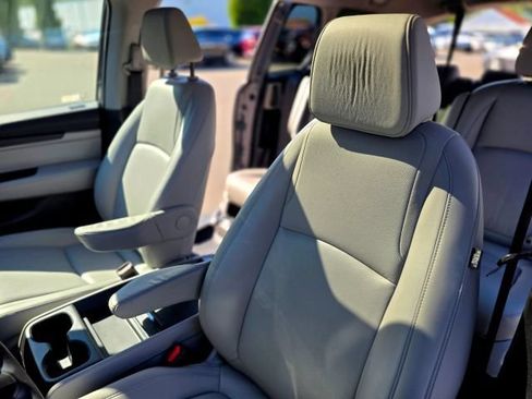Used 2019 Honda Odyssey EX-L image 39