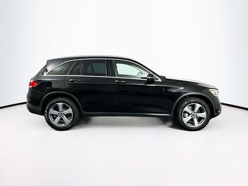 Used 2022 Mercedes-Benz GLC 300 w/ Multimedia Package Lite image 10