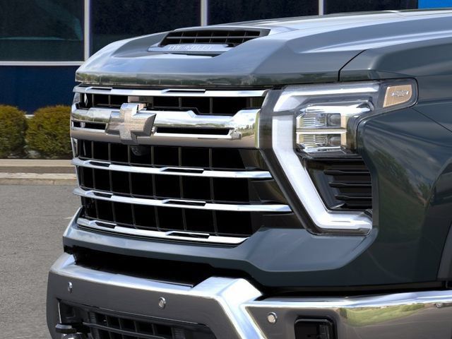 New 2026 Chevrolet Silverado 2500 LTZ w/ LTZ Convenience Package AWD/4WD image 13