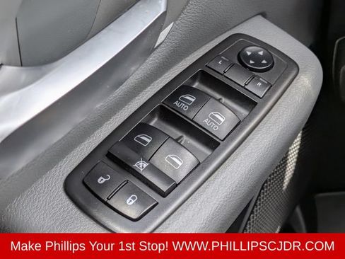 Used 2019 RAM 1500 Big Horn RWD image 21