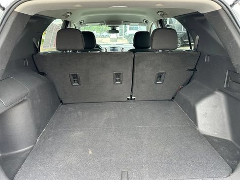 Used 2022 Chevrolet Equinox LT FWD image 33