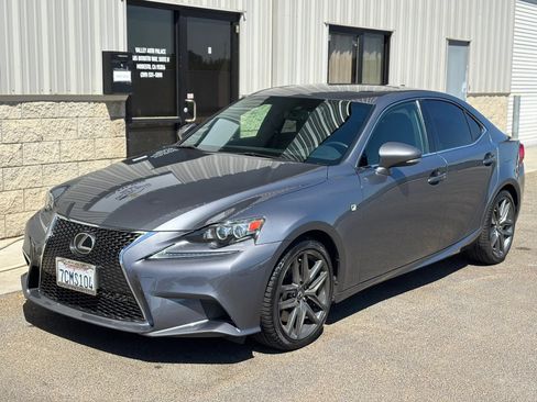 Used 2014 Lexus IS 350 w/ F Sport Package RWD image 9