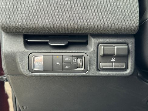 New 2026 GMC Sierra EV Elevation image 27