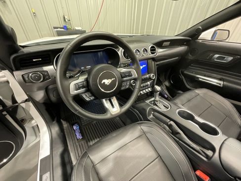 Used 2022 Ford Mustang GT Premium w/ GT Performance Package image 16