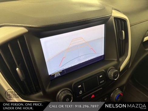 Used 2020 GMC Terrain SLT w/ Preferred Package FWD image 28