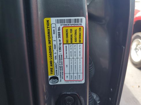 Certified 2023 Ford F250 Platinum image 32