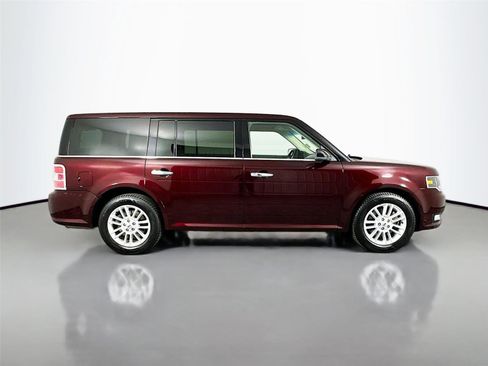 Used 2019 Ford Flex SEL w/ Equipment Group 202A FWD image 18