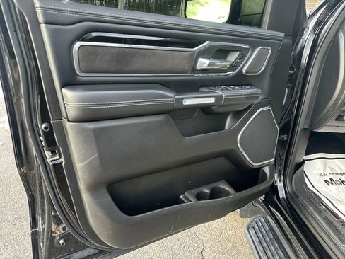 Used 2022 RAM 1500 Laramie image 10