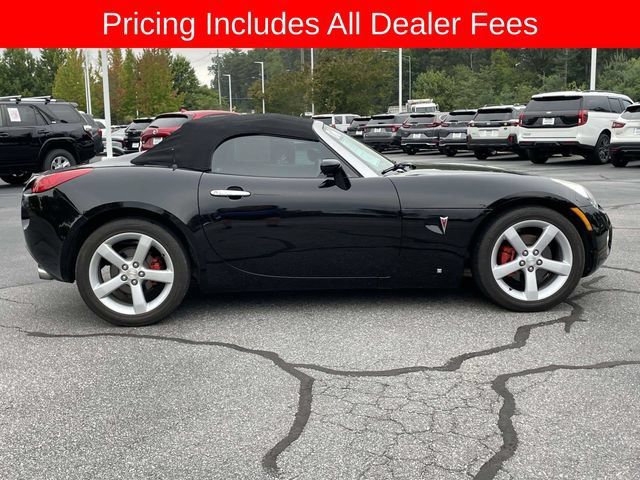 Used 2006 Pontiac Solstice Convertible w/ Premium Package RWD image 6