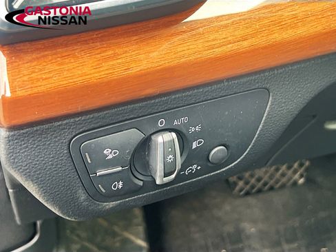 Used 2023 Audi Q5 2.0T Premium w/ Convenience Package image 13